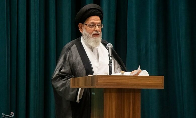 آیت‌الله مدرسی: نامزدهای انتخاباتی از تخریب یکدیگر پرهیز کنند