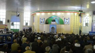 _امام_ _جمعه_ _موقت_ _زاهدان_: _حضور_ _مردم_ _در_ _عرصه_‌_های_ _مختلف_ _کشور_ _دشمنان_ _را_ _تضعیف_ _می_‌_کند_