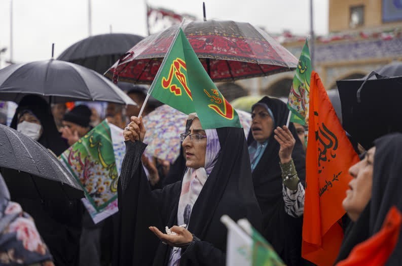 «حماسه حضور برای ظهور» در سومین حرم اهل‌بیت علیهم السلام + تصویر