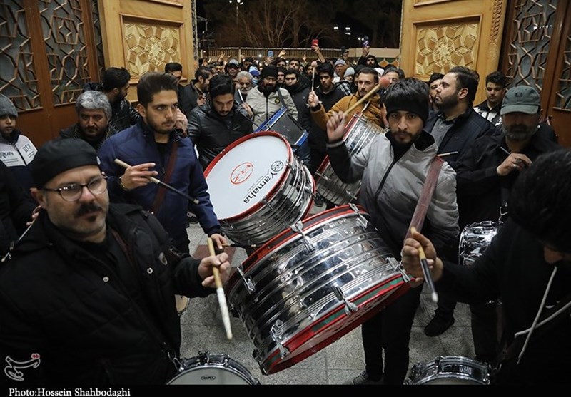 مراسم عزاداری شهادت امام موسی کاظم(ع) در حرم حضرت معصومه(س) از نگاه دوربین