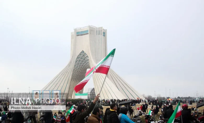 ملت ایران تمدن خود را با ایمان به خدا و فرهنگ غنی در برابر متجاوزین و ظالمین برپا کرده است