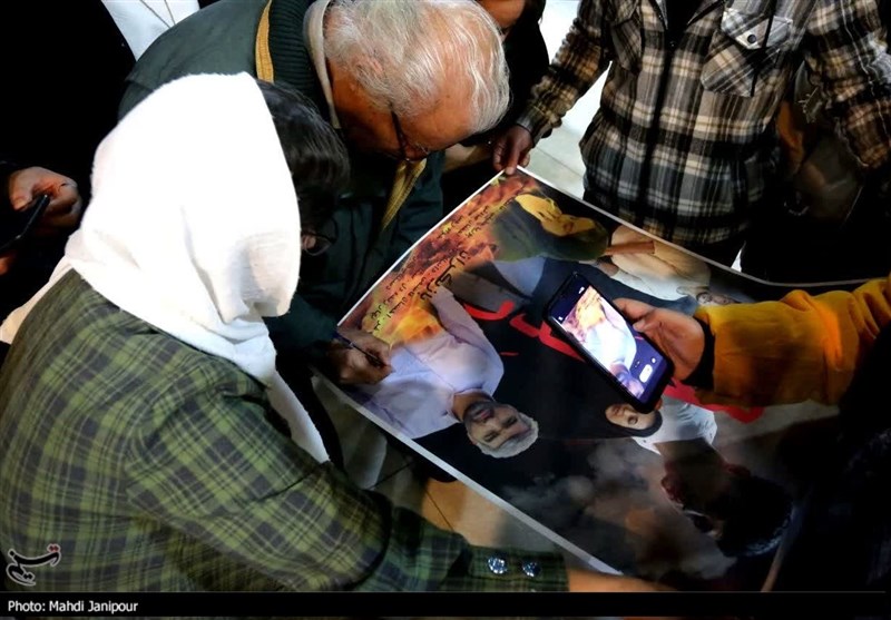 گزارش تسنیم از دومین روز جشنواره فیلم فجر در اصفهان/ «احمد» نصف جهان را رو سفید کرد + فیلم و تصاویر