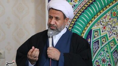 امام جمعه کرمان: اعتراض خارج از روال قانونی جایگاهی ندارد