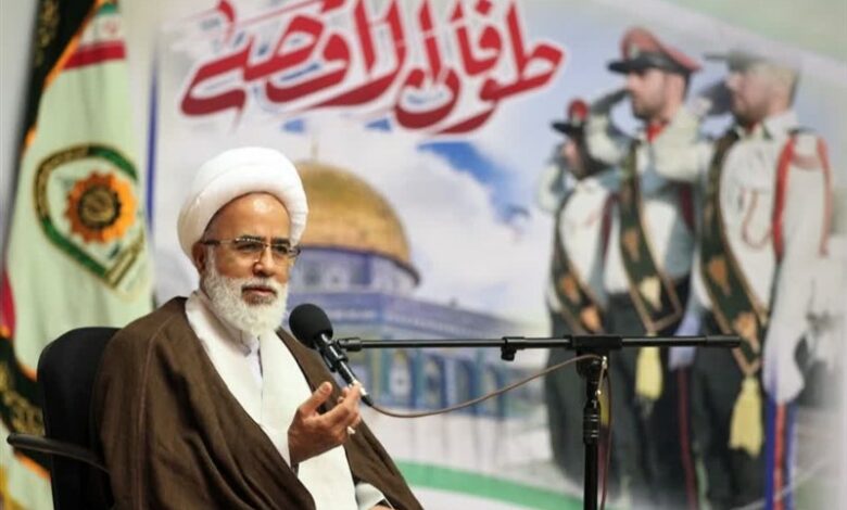 _امام_ _جمعه_ _کرمانشاه_: _نسبت_ _به_ _حجاب_ _و_ _حیا_ _مسئولانه_‌_تر_ _عمل_ _کنیم_