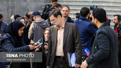 قاضی‌زاده هاشمی: امیدواریم سال آینده نرخ بیکاری فرزندان شهدا به زیر ۵ درصد برسد