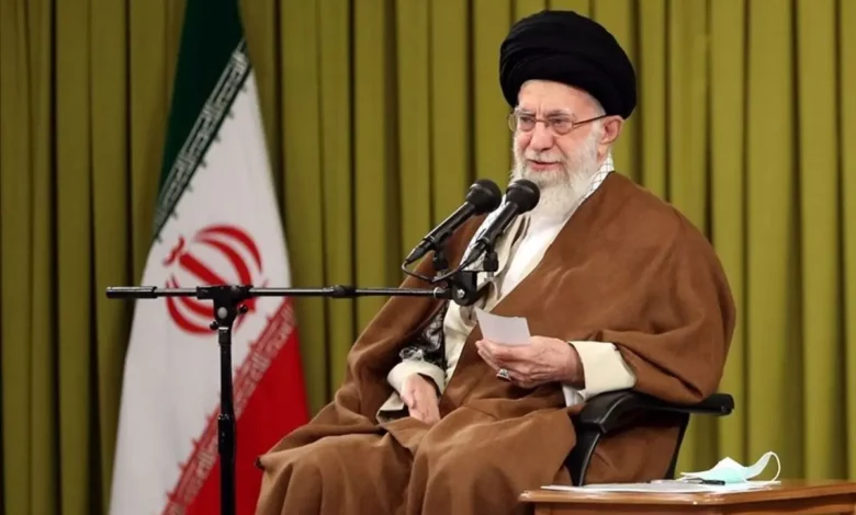 _آغاز_ _دیدار_ _رمضانی_ _دانشجویان_ _با_ _رهبر_ _انقلاب_