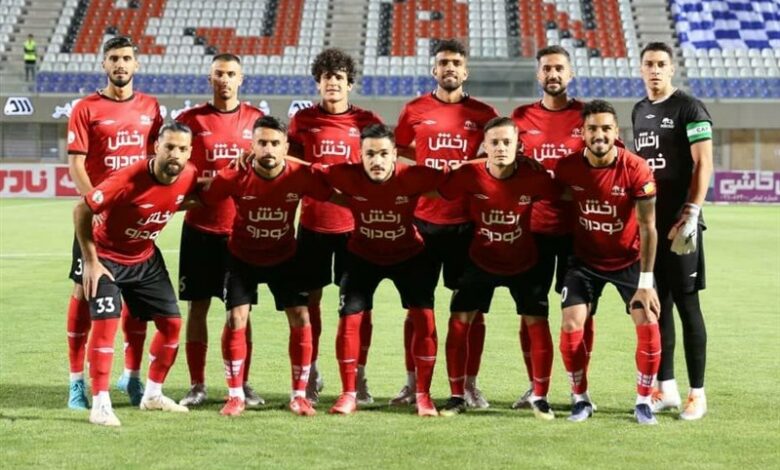 ترکیب تراکتور و ذوب‌آهن مشخص شد