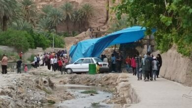 _جاده_ _ازمیغان_ _ـ_ _طبس_ _به_ _دلیل_ _ترافیک_ _سنگین_ _بسته_ _شد_