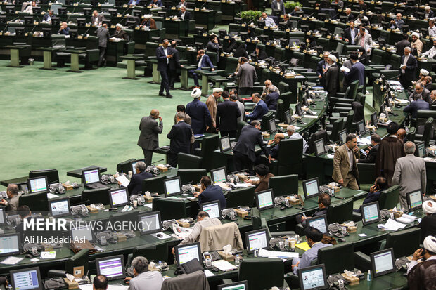 جدول مربوط به «تملک دارایی‌های مالی» تصویب شد