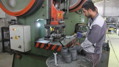 جلوگیری از بیکاری 191 هزار کارگر با احیای 2151 واحد تولیدی