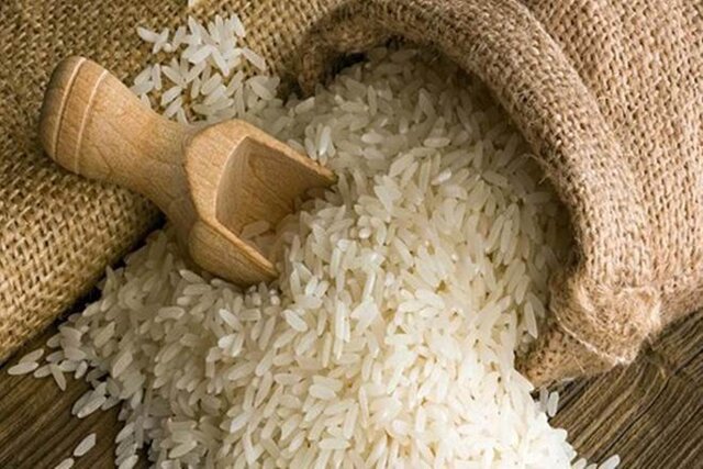 _دولت_ _از_ _بخش_ _خصوصی_ _حمایت_ _کند_/ _تعویق_ _۸_ _ماهه_ _مطالبات_ _واردکنندگان_ _برنج_