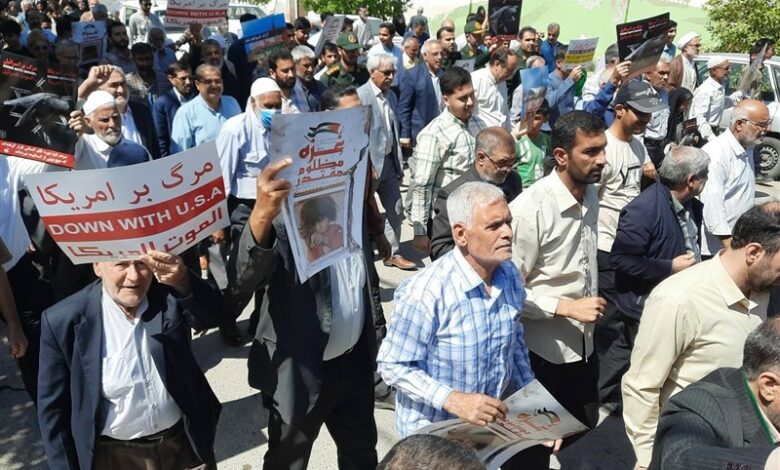 راهپیمایی گلستانی‌ها در حمایت از "وعده صادق"+تصاویر