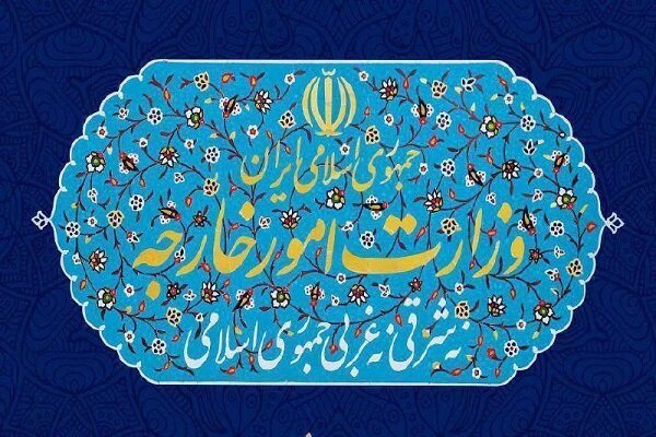 مدد الهی نظامیان متجاوز آمریکا را در طبس زمین‌گیر کرد