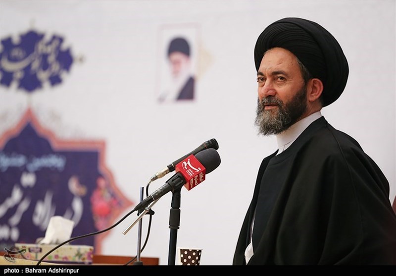 وزارت راه تکلیف جادههای ترانزیتی اردبیل را مشخص کند