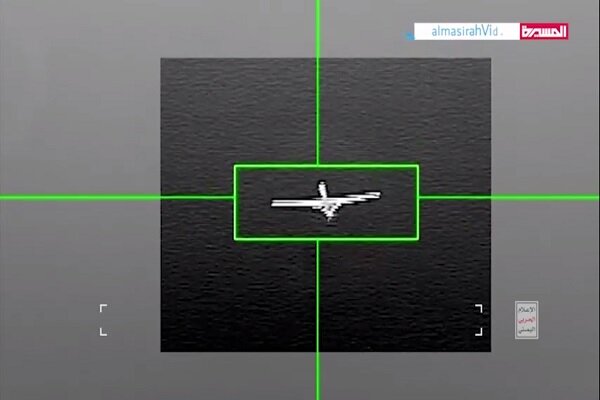 یمن فیلم لحظه سرنگونی پهپاد آمریکایی را منتشر کرد+ فیلم