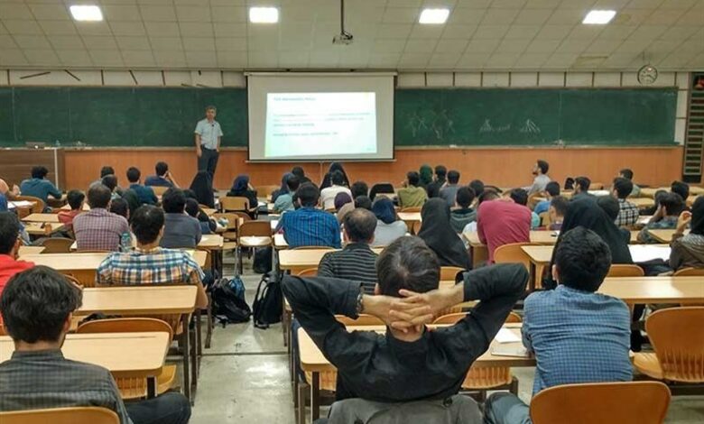 تحصیل 600 دانشجوی خارجی در دانشگاه لرستان