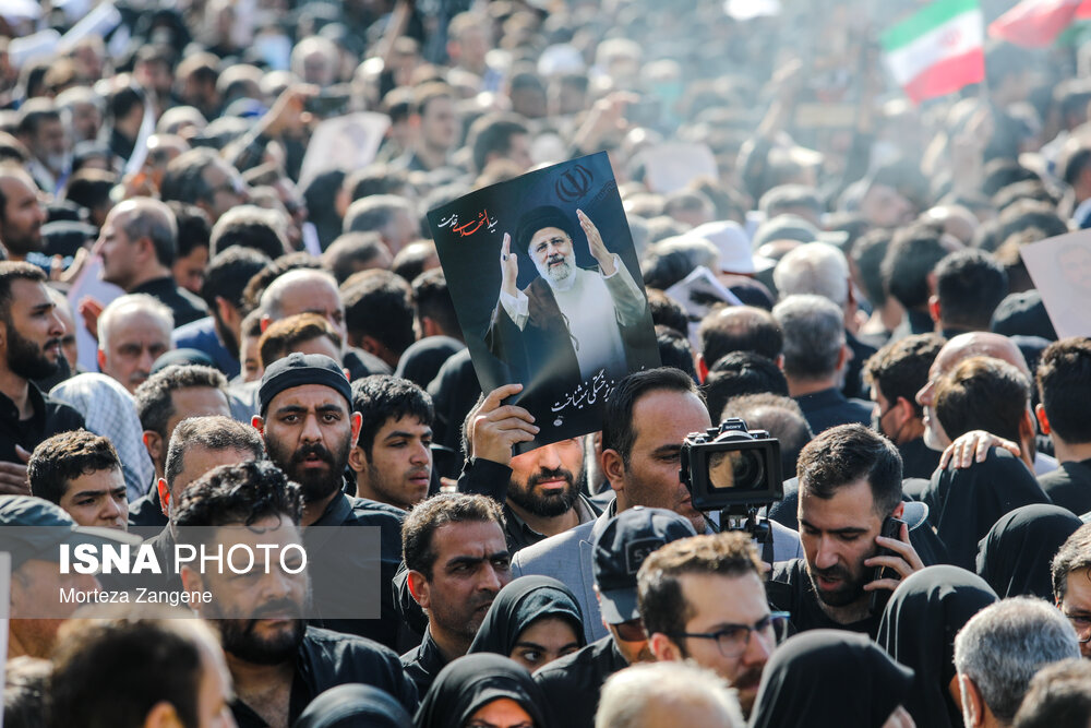 حاشیه‌نگاری دیگر؛ بدرقه «رئیس‌جمهور مُغتنم» در تهران