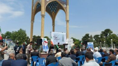 روشن شدن چراغ جشنواره ملی تئاتر «ایثار» در گلستان