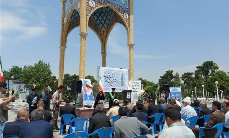 روشن شدن چراغ جشنواره ملی تئاتر «ایثار» در گلستان