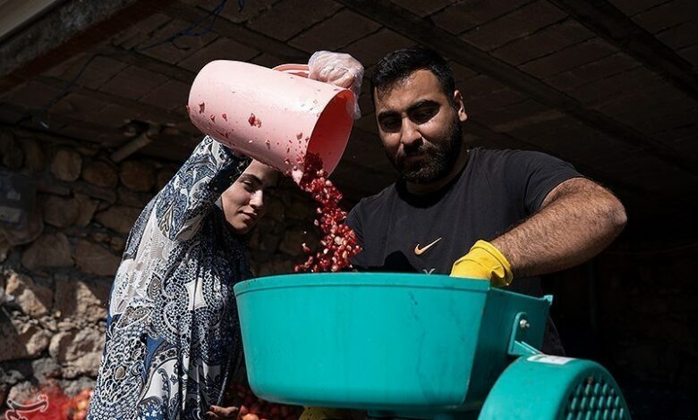 سیاست‌‌های کلان اقتصادی باید در جهت تشویق تولید باشد