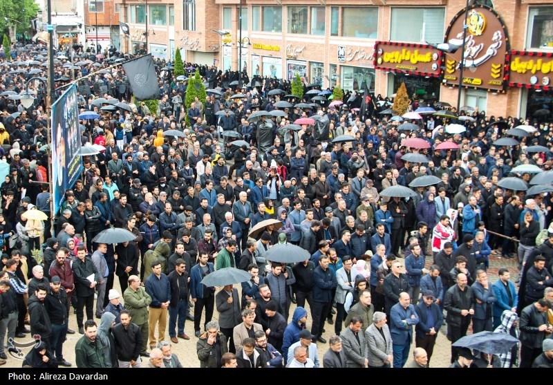 عزاداری با شکوه اردبیلی‌ها در سوگ شهدای خدمت