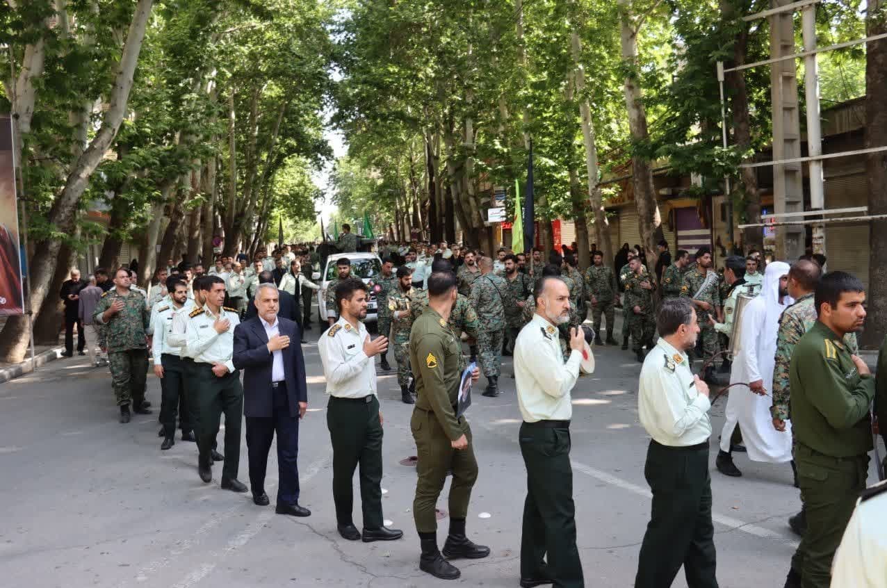 عزاداری کارکنان نیروی انتظامی لرستان در سوگ شهدای راه خدمت