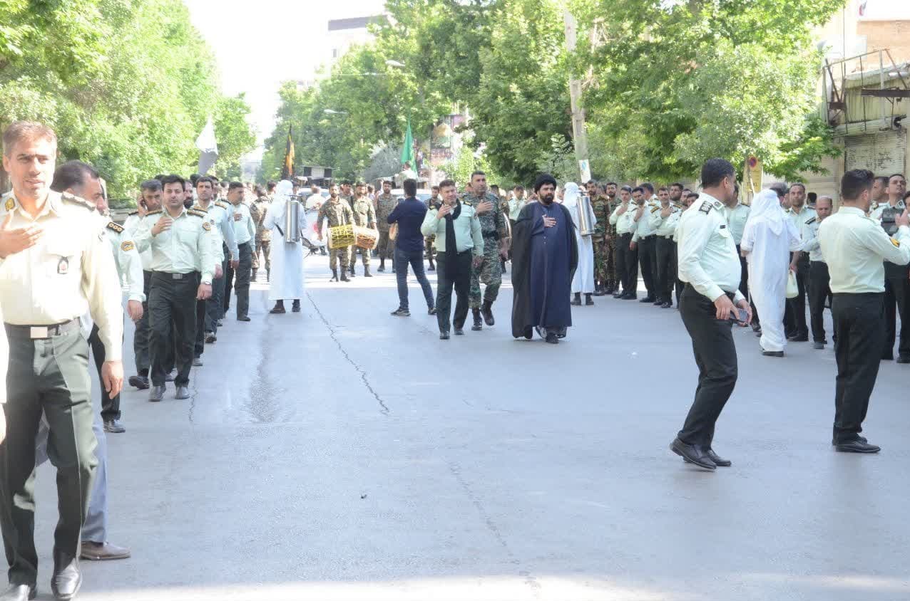 عزاداری کارکنان نیروی انتظامی لرستان در سوگ شهدای راه خدمت