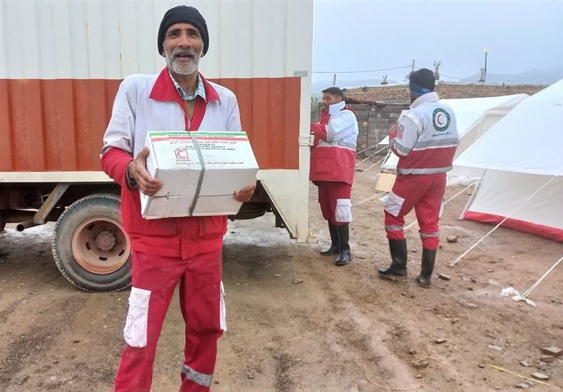 مشکل آبرسانی به 13 روستای صالح آباد در خراسان رضوی+فیلم