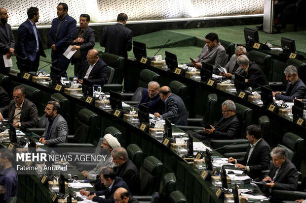 پنجشنبه اعتبارنامه منتخبان در مجلس بررسی می‌شود