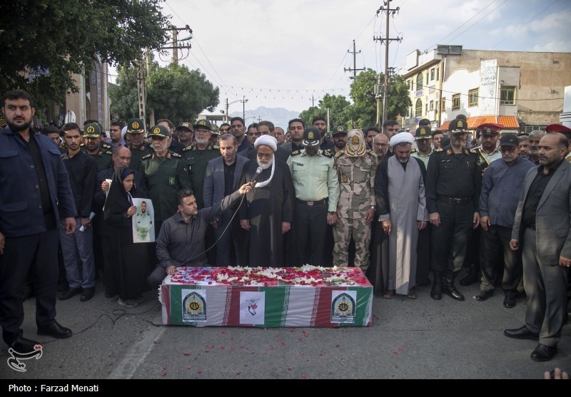 پیکر شهید امنیت «مسعود کرمی» در کرمانشاه تشییع شد