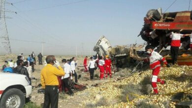 حریق یک دستگاه اتوبوس در لرستان/ خسارت جانی گزارش نشد