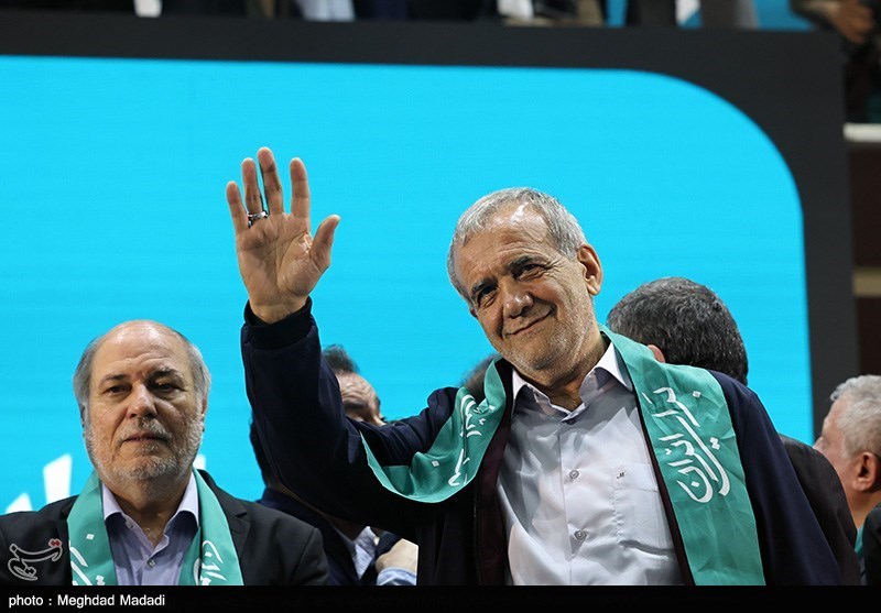 سفر انتخاباتی پزشکیان به ورامین