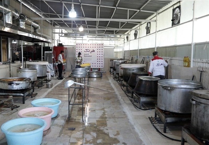 توزیع 11 هزار غذای نذری به مددجویان زنجانی در نذرواره حسینی