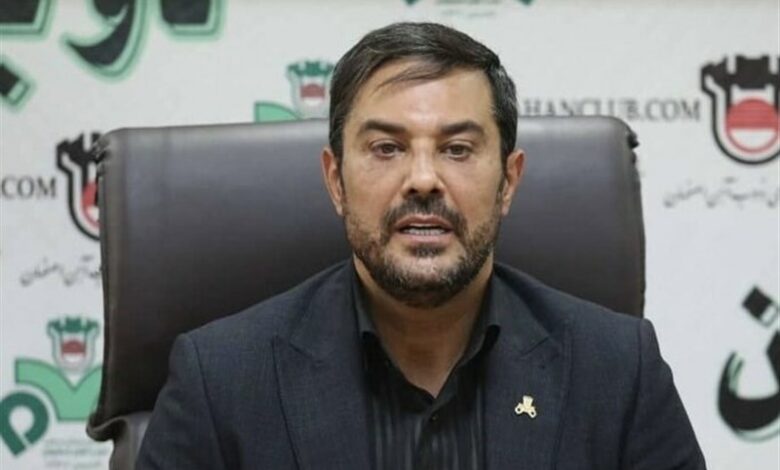 نکیسا: استانداردسازی ورزشگاه فولادشهر آغاز شد