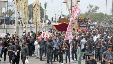 حمله به عزاداران اربعین در کراچی/ تلفن همراه برخی مناطق قطع شد