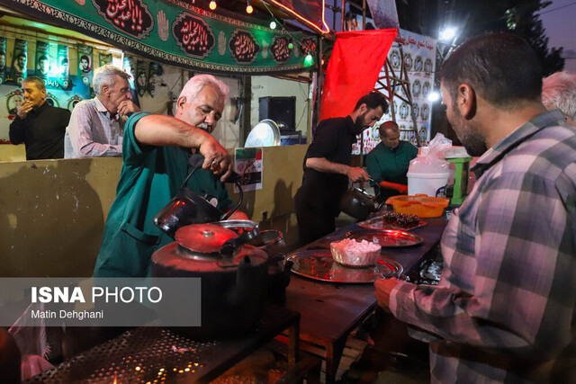 موکب‌های رضوی در مرز خسروی و کشور عراق پذیرای زائران هستند