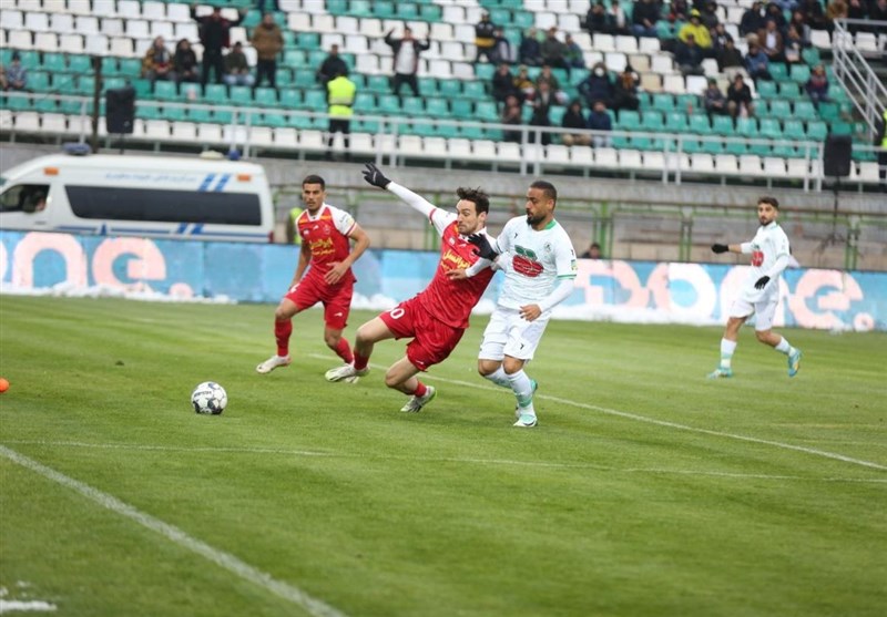 نگاهی به تقابل ذوب‌آهن و پرسپولیس؛ مهمانی میزبان!