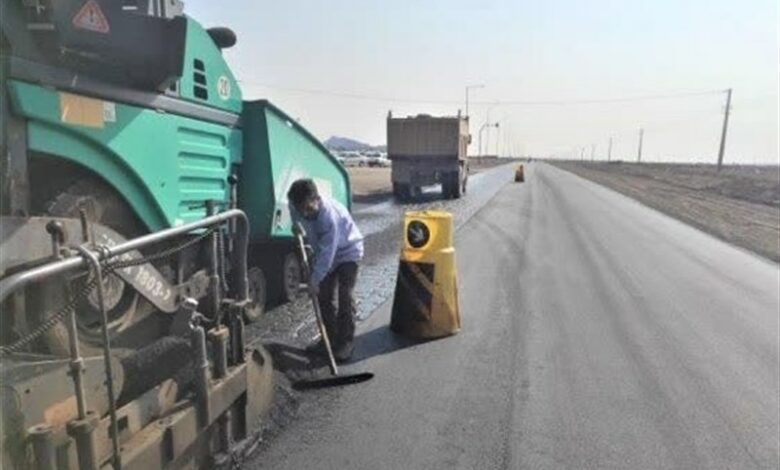 وضع جاده‌های قشم در بیشتر مناطق مطلوب نیست