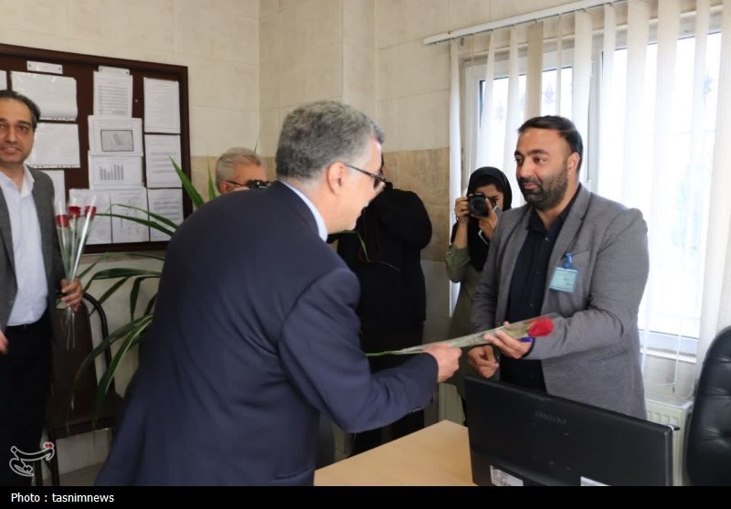 بازدید وزیر بهداشت از مرکز جامع سلامت روستایی در شهر قدس