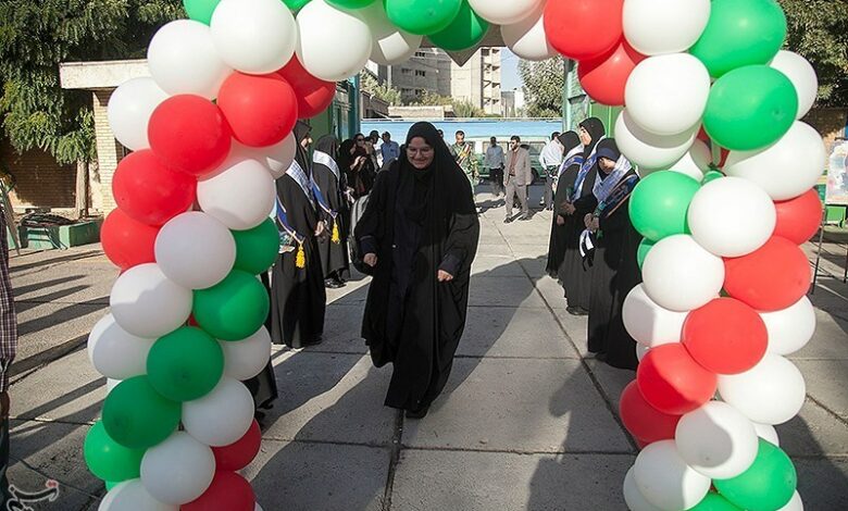 زنگ مهر در مدارس مازندران نواخته شد