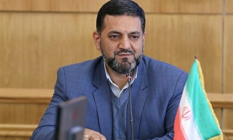 عظیمی راد: اولویت اول دولت چهاردهم تک نرخی کردن ارز باشد