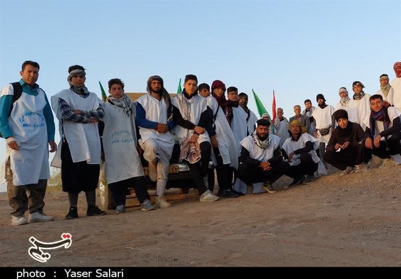 گره‌هایی که ضامن آهو باز کرد؛ معنی جاده عشق در کلام زائران