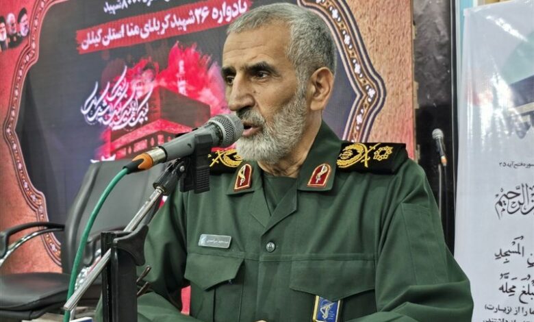 _انس_ _با_ _شهدا_ _را_ _باید_ _به_ _متن_ _زندگی_ _خود_ _اضافه_ _کنیم_