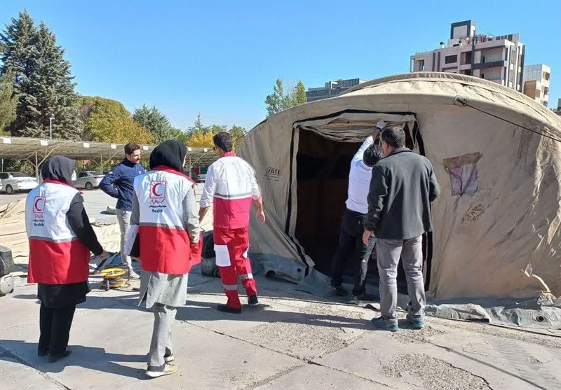 برگزاری مانور برپایی بیمارستان صحرایی در هلال‌احمر کرمانشاه