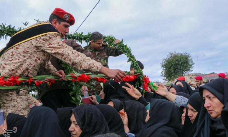 شهید رضا مرادی در خانه ابدی خود آرام گرفت+عکس و فیلم