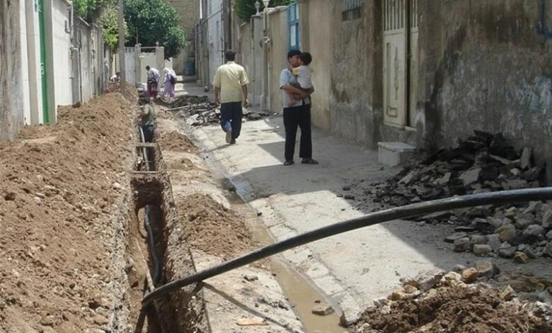 اصلاح و بازسازی 2800 متر از شبکه توزیع در شهرستان آبدانان