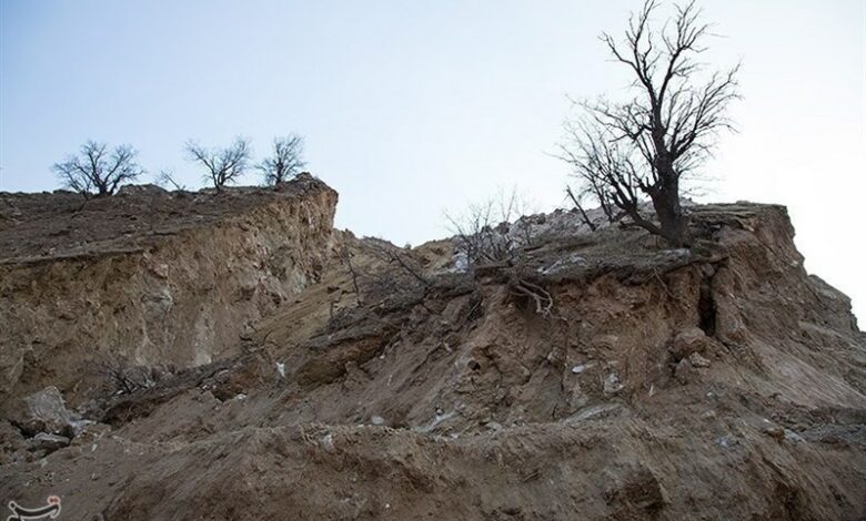 بحران بیابان‌زایی بیخ‌ گوش پایتخت/‌ فرونشست37 سانتی در تهران