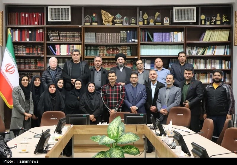 درد‌و‌دل صمیمی خبرنگاران زنجانی با امام جمعه/ سکوت‌ شکسته شد