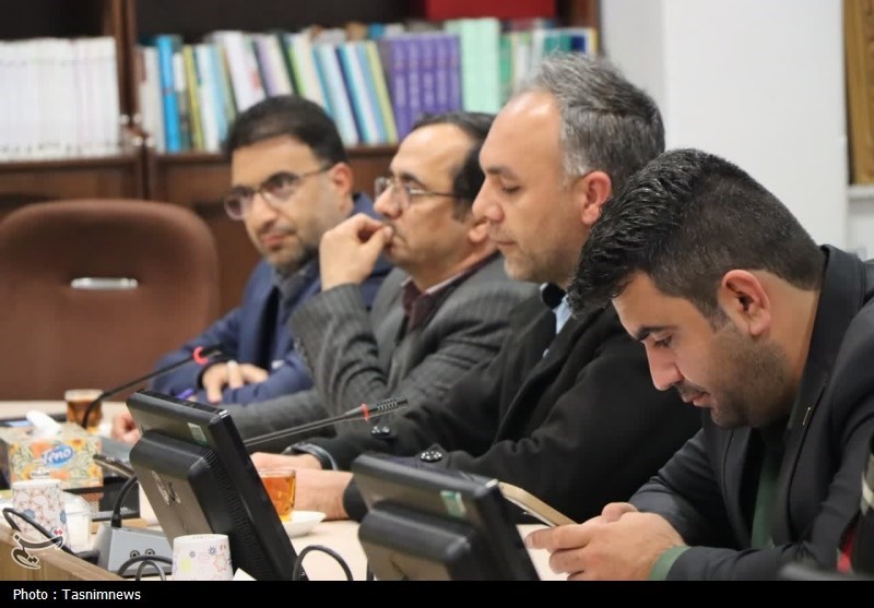 درد‌و‌دل صمیمی خبرنگاران زنجانی با امام جمعه/ سکوت‌ شکسته شد