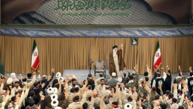 راز و رمز در اهتزاز نگه داشتن پرچم بسیج